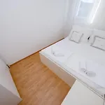 Ania 라브
