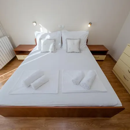 Apartman Ania Rab Town