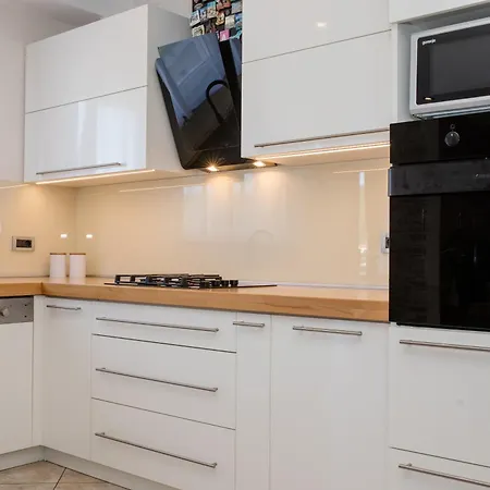 Ania Apartman