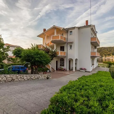 Apartman Ania *