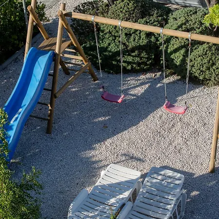Ania Apartment Rab Town