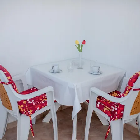 Ania Apartment *
